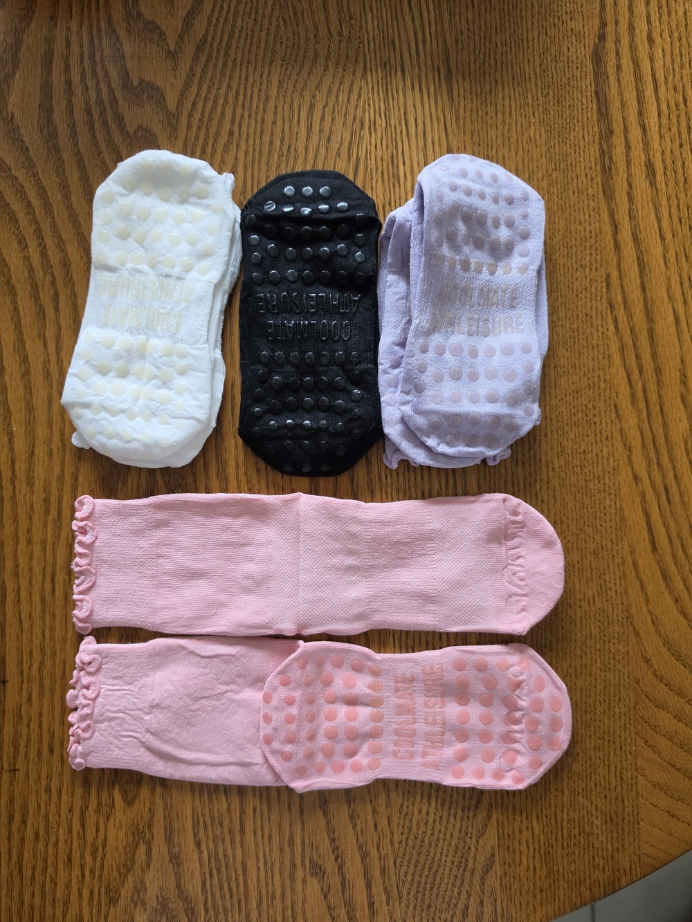 Womens Non-Slip Pilates Grip Socks - Brand New